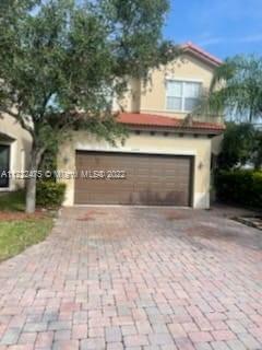 Property Photo:  1240 NE 39th Ave  FL 33033 