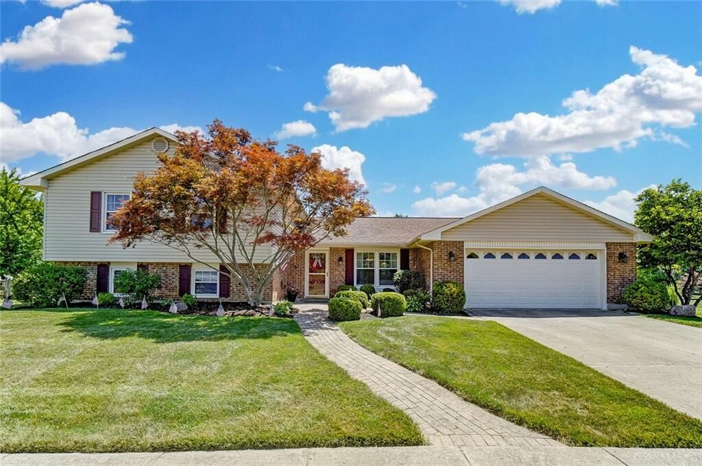Property Photo: 1398 Ronald Street OH 45377