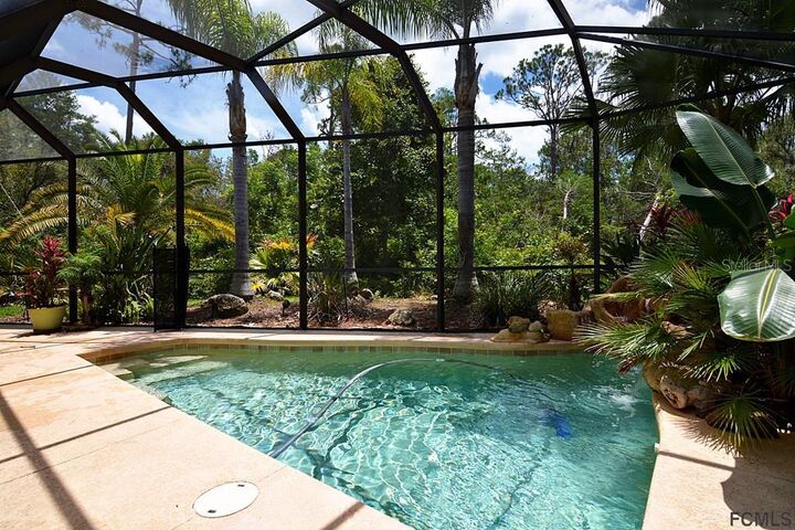 Property Photo:  6 Crossbar Way  FL 32137 