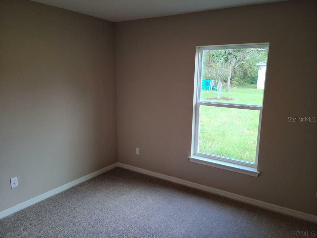 Property Photo:  26 Becker Lane  FL 32137 