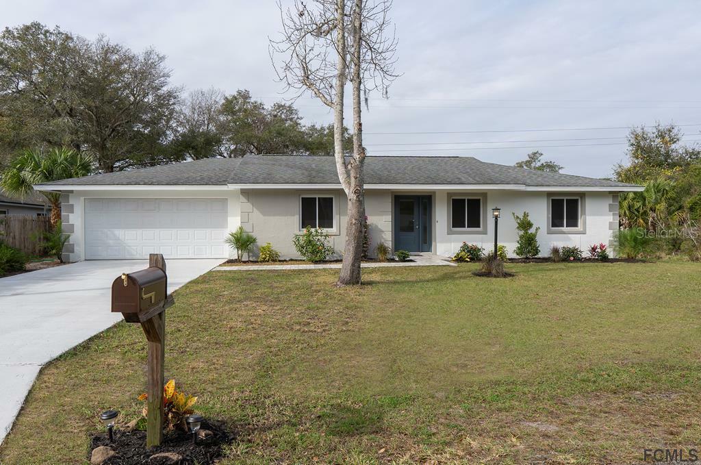 Property Photo: 38 Ferndale Lane FL 32137