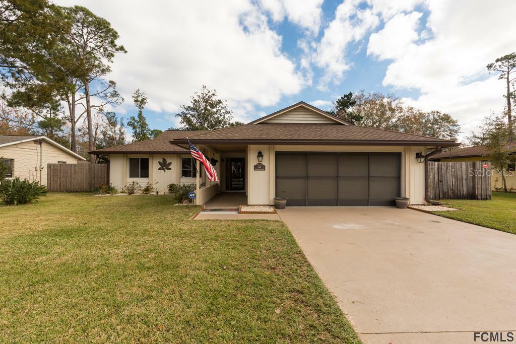 Property Photo: 23 Berkshire Lane FL 32137