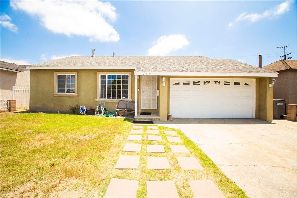 Property Photo:  21848 S McHelen Avenue  CA 90810 