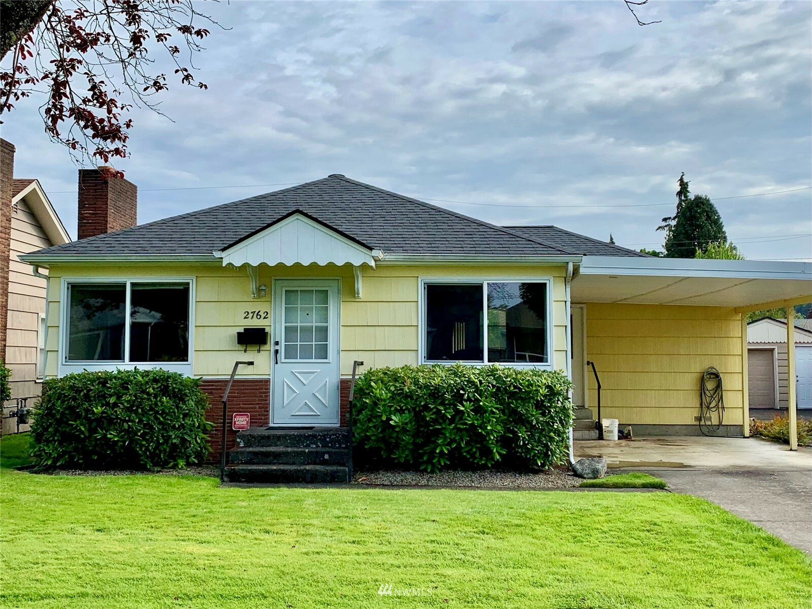 Property Photo:  2762 Maple Street  WA 98632 