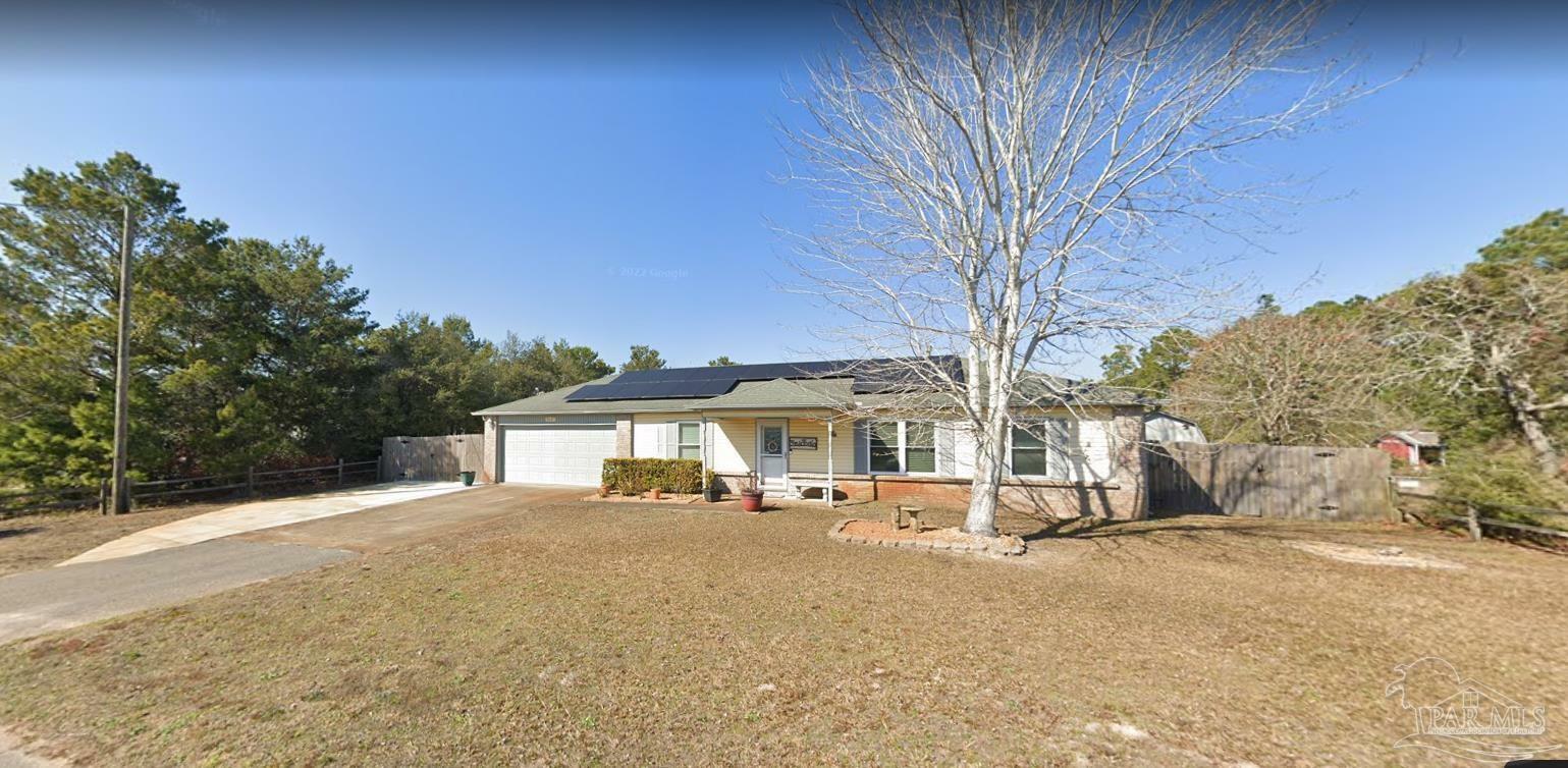 Property Photo: 8632 El Paseo St FL 32566