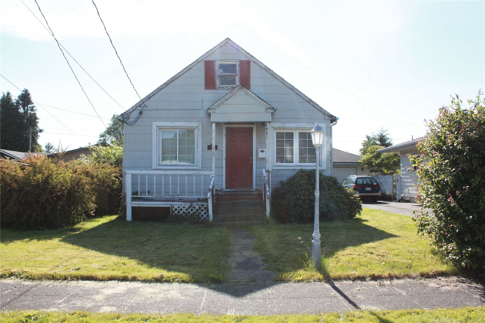 Property Photo:  1246 Pioneer Street  WA 98022 