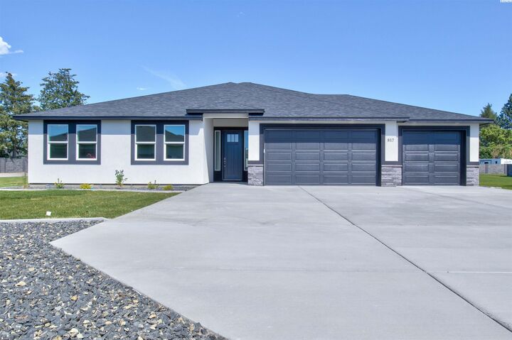 817 Rd 57 Ct  Pasco WA 99301 photo