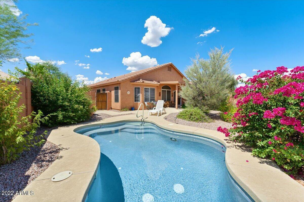 Property Photo:  6963 S Red Hills Road  AZ 85118 