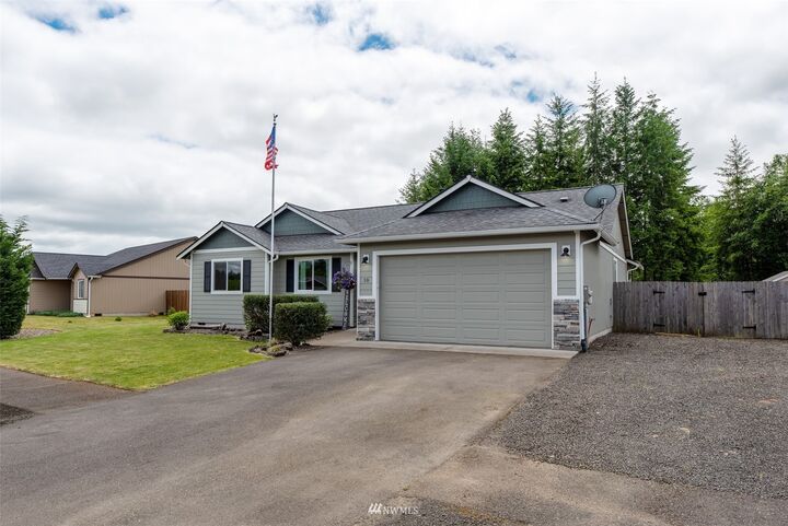 Property Photo: 10 Ridgetop Lane WA 98541