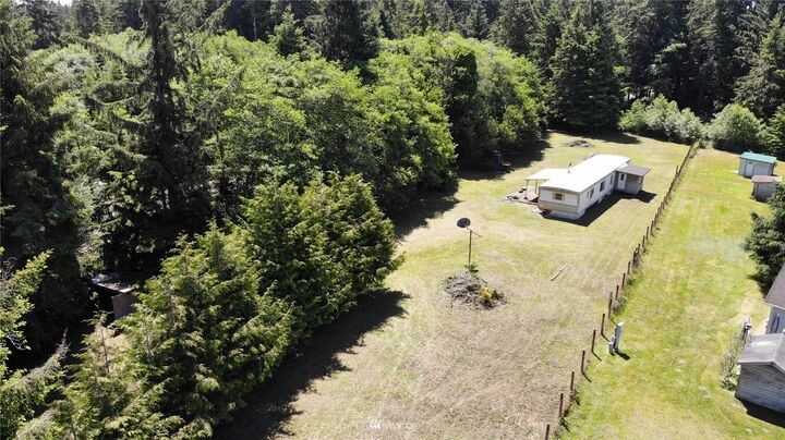 Property Photo:  13 Pirates Way  WA 98520 