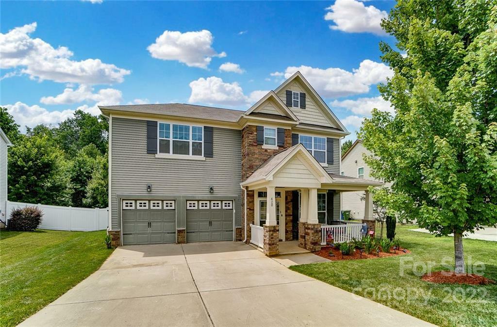 Property Photo:  420 Planters Way  NC 28120 