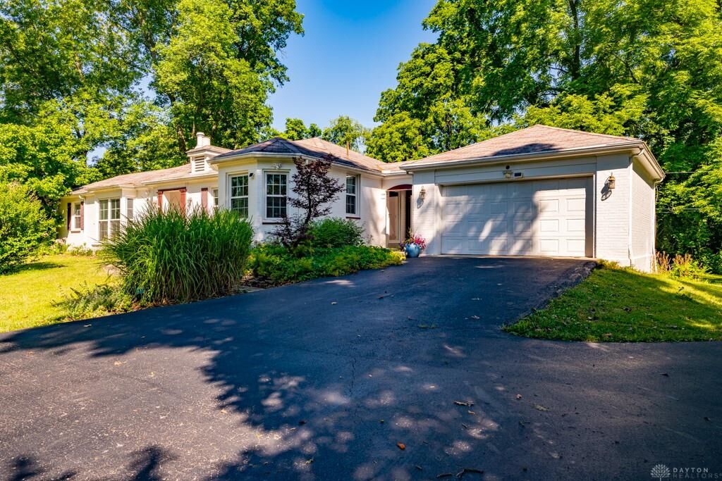 Property Photo: 4719 Needmore Road OH 45424