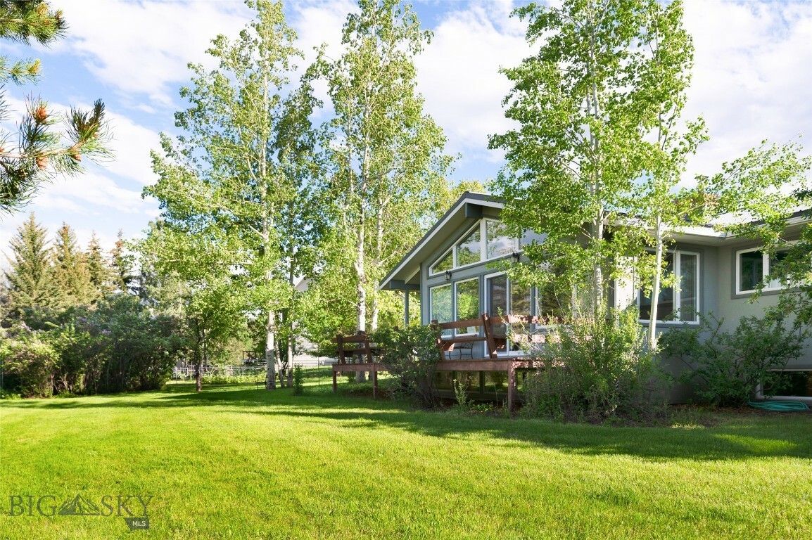 Property Photo:  805 Bozeman Trail  MT 59715 