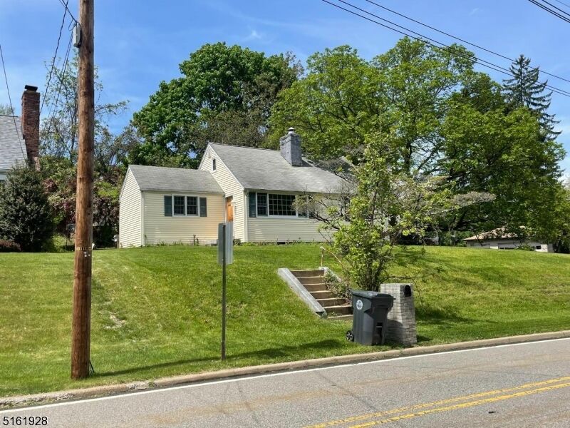 Property Photo:  141 Western Ave  NJ 07960 