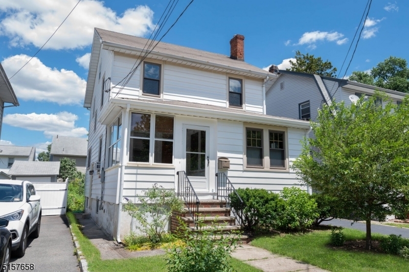 Property Photo:  473 Abington Ave  NJ 07003 