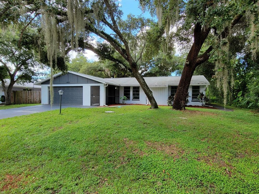 Property Photo: 20137 Dante Avenue FL 33952