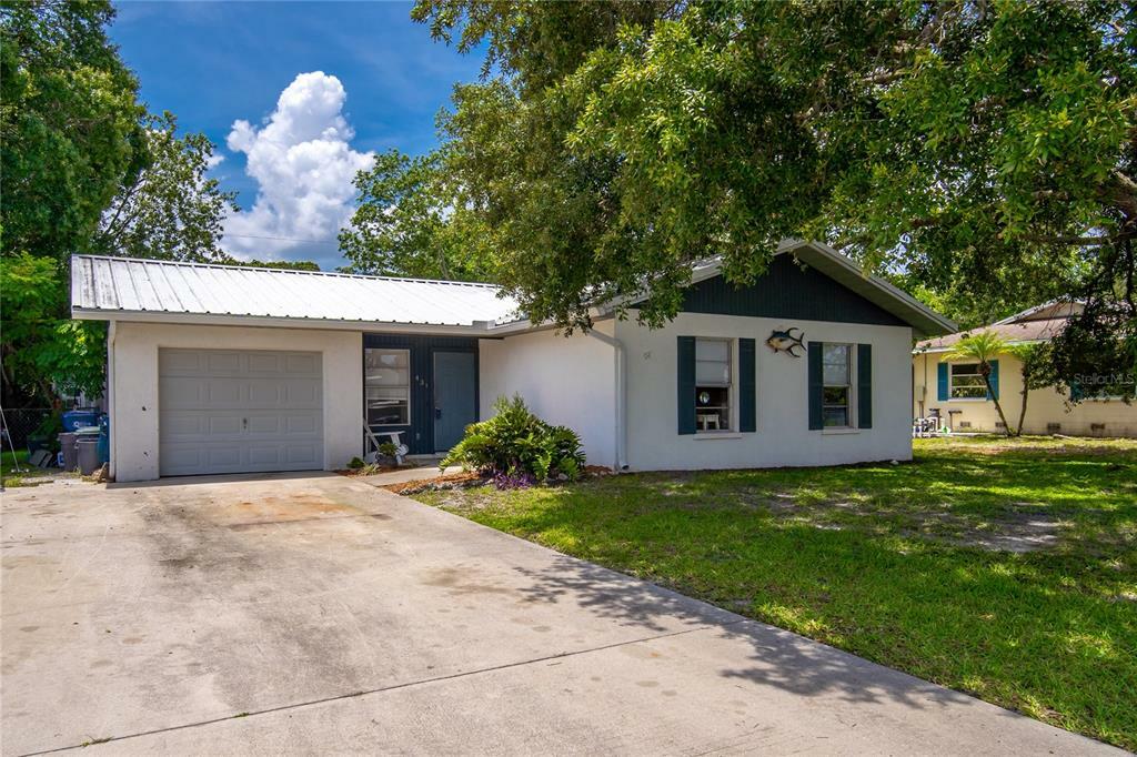 Property Photo:  431 48th Street Court W  FL 34221 