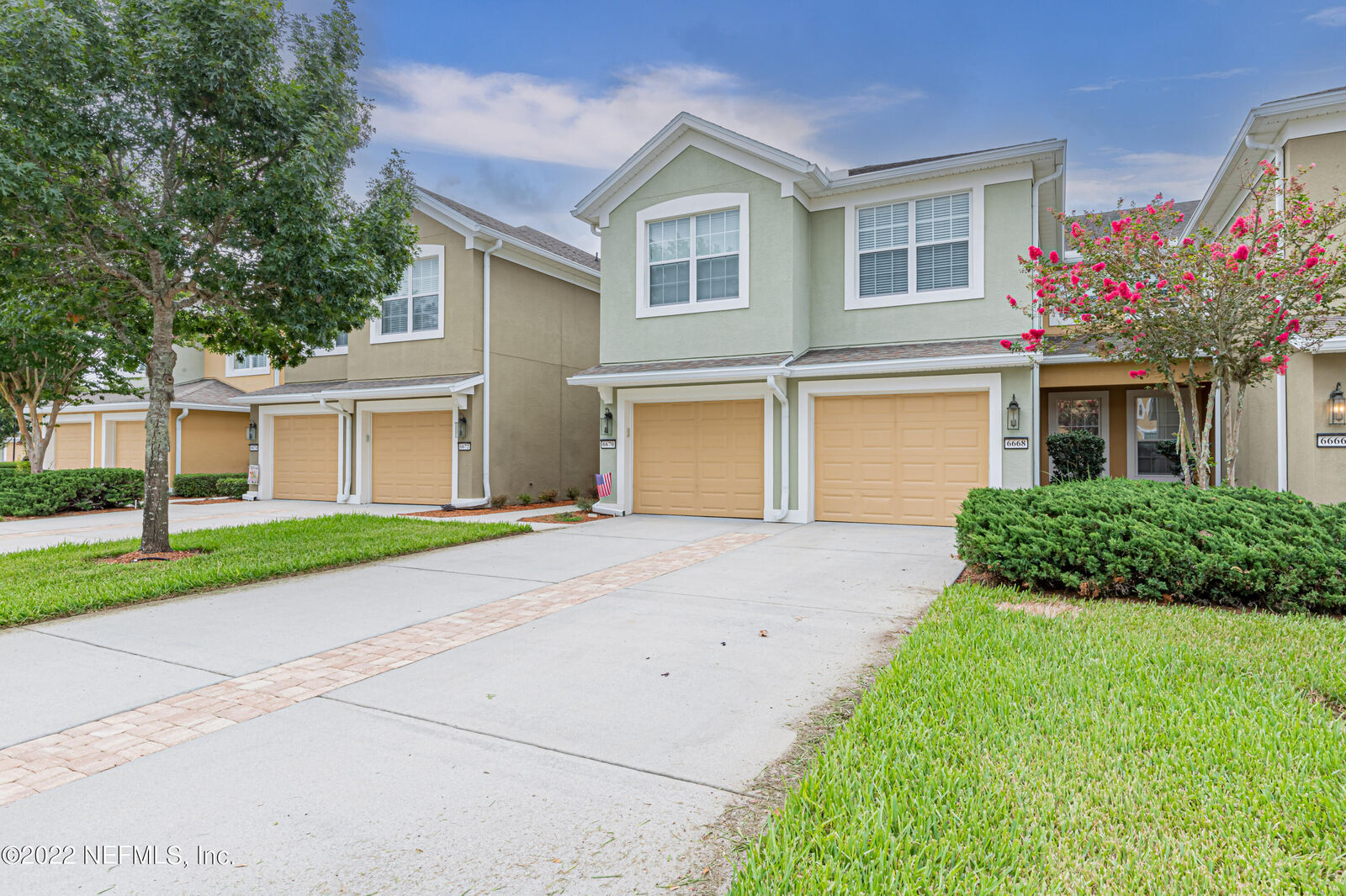 Property Photo: 6668 White Blossom Circle 33F FL 32258