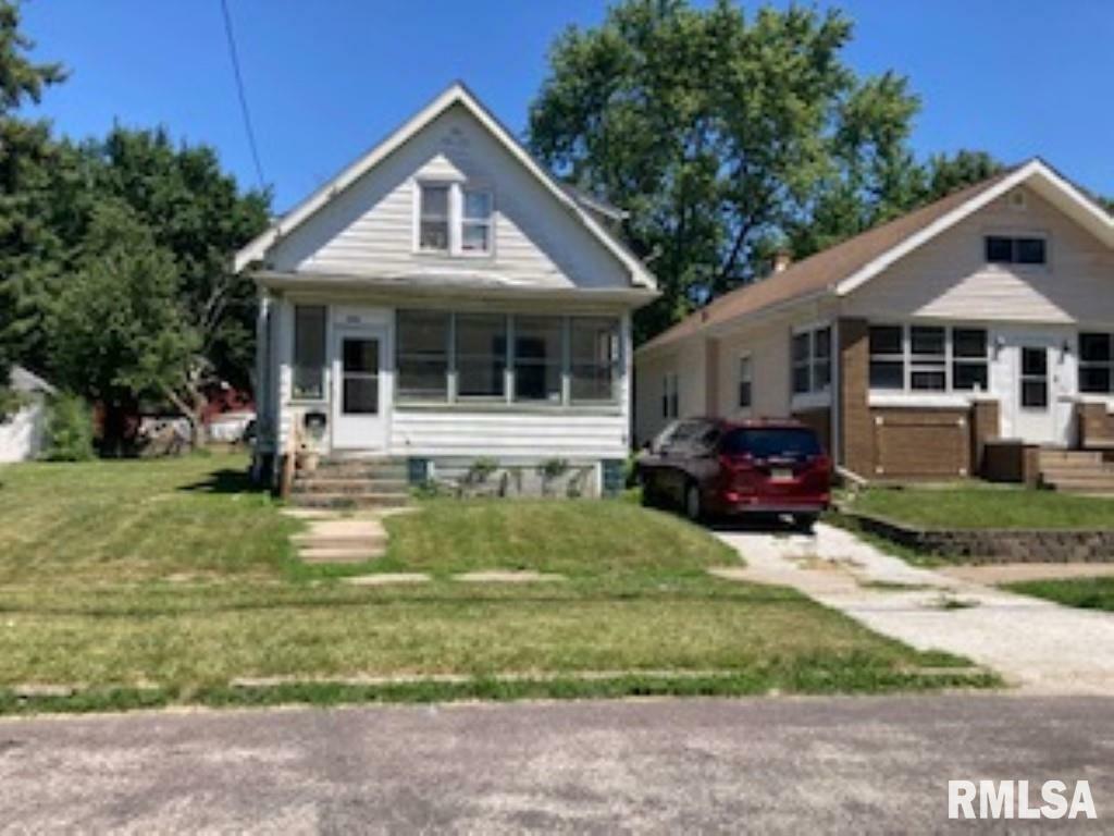 Property Photo: 2716 N Peoria IL 61603