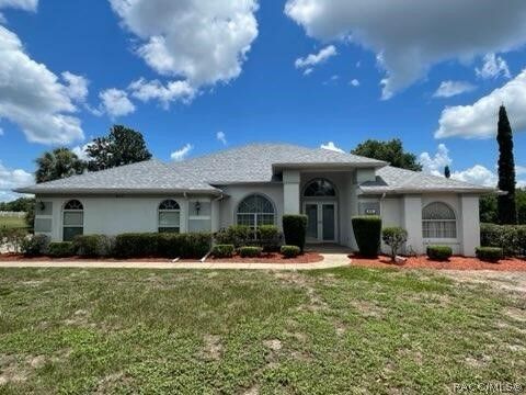 Property Photo:  823 N Cherry Pop Drive  FL 34453 