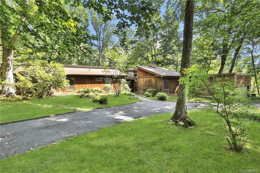 Property Photo:  179 Van Houten  NY 10994 