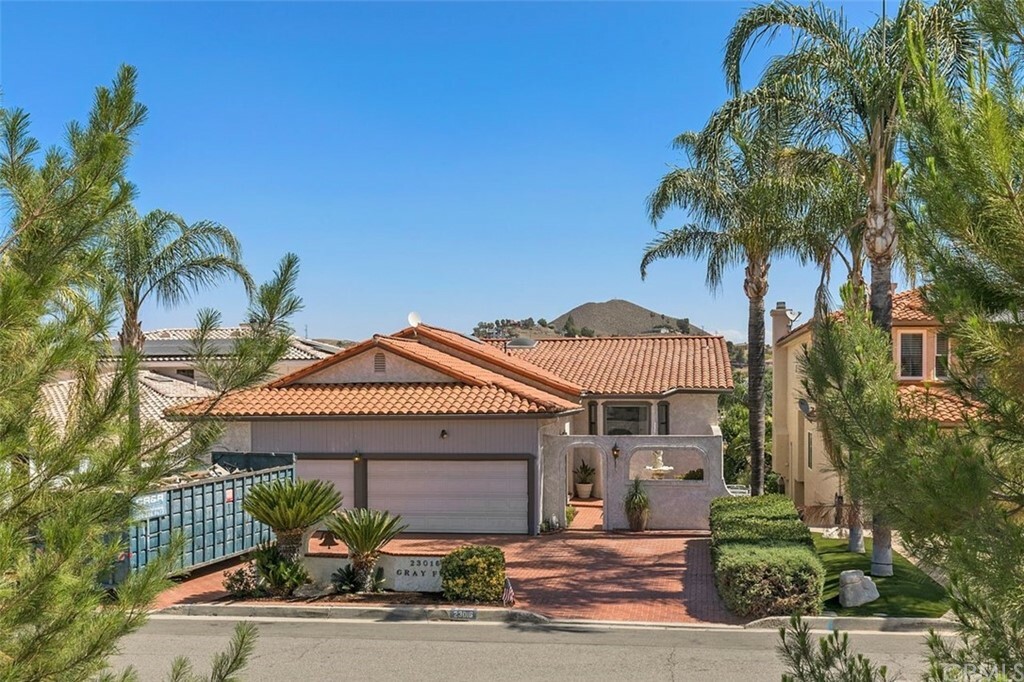 Property Photo: 23016 Gray Fox Drive CA 92587