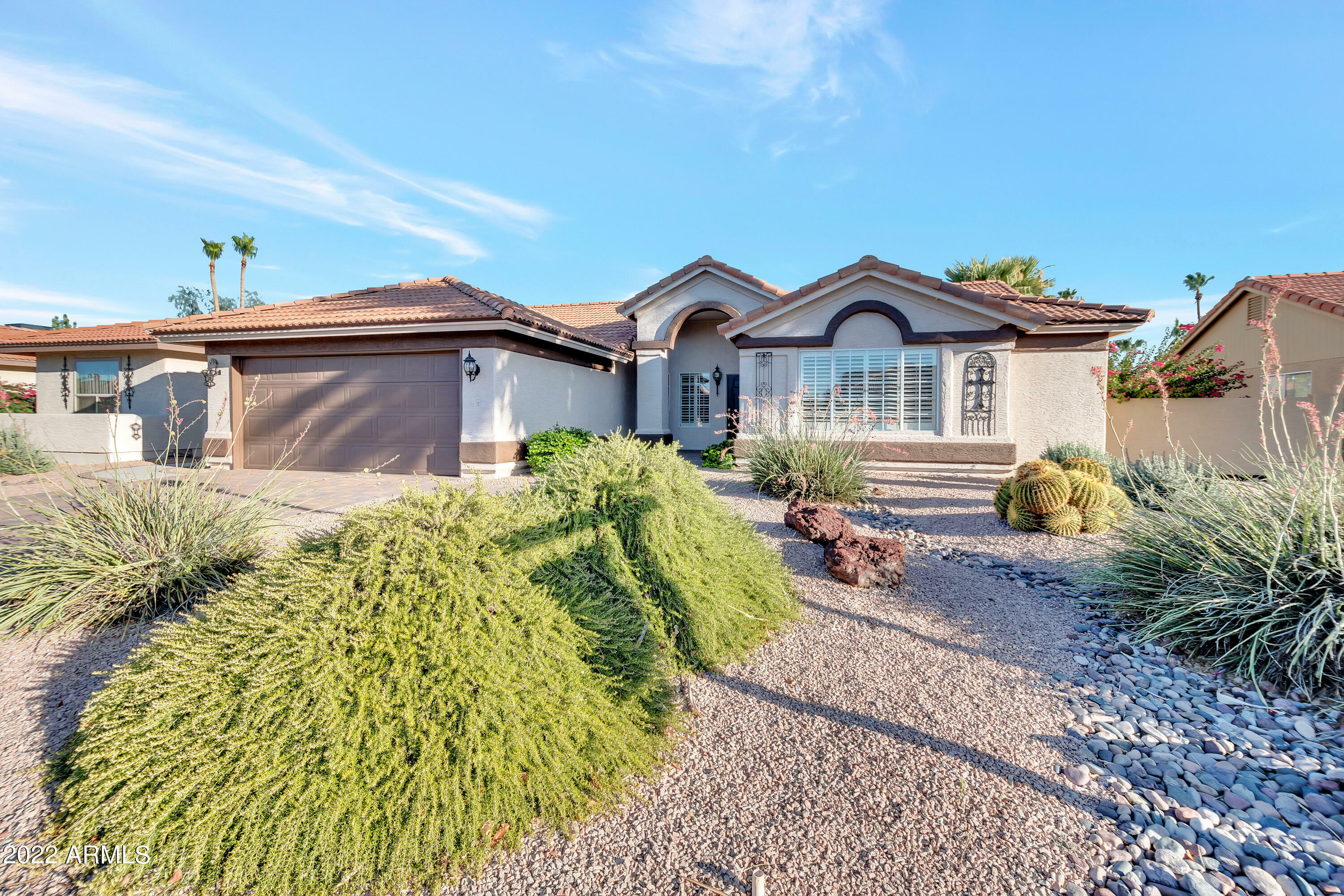 Property Photo: 10413 E Watford Way AZ 85248