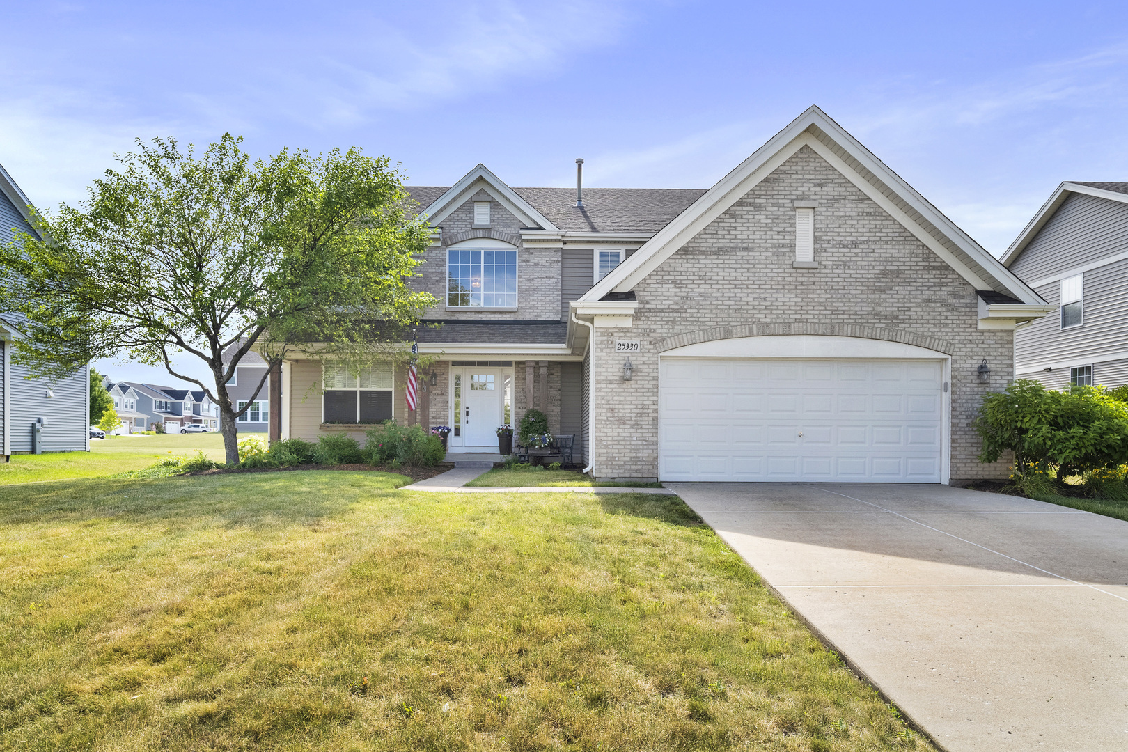 Property Photo:  25330 Balmoral Drive  IL 60404 