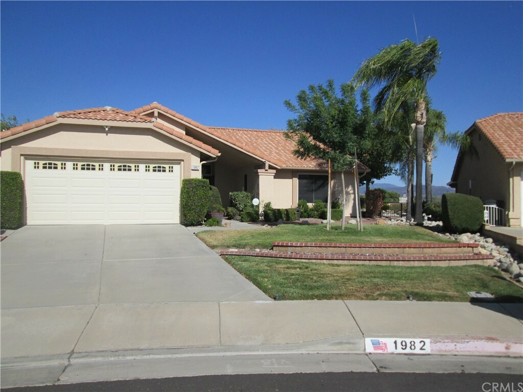 Property Photo:  1982 Tamarack Lane  CA 92545 