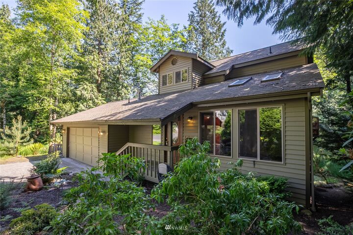 Property Photo:  22 Parkview Circle  WA 98229 