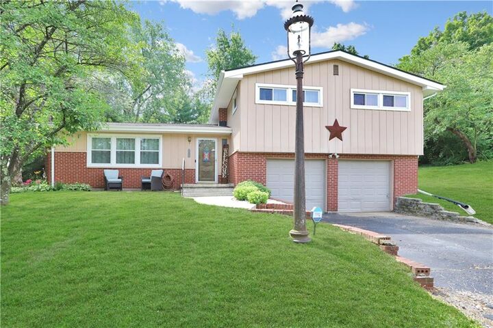 686 White Oak Drive  Springfield OH 45504 photo