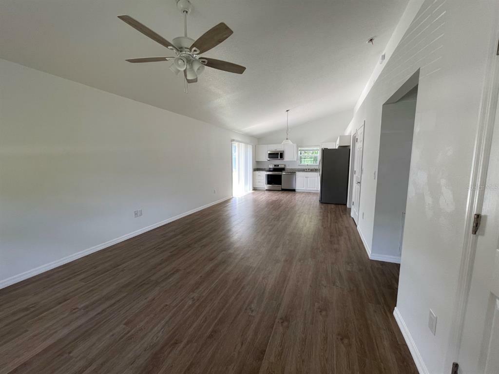 Property Photo: 8169 E Rosko Court FL 34436