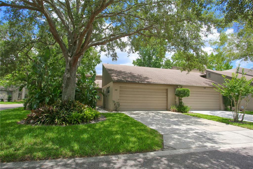 Property Photo:  121 Teriwood Street  FL 32730 