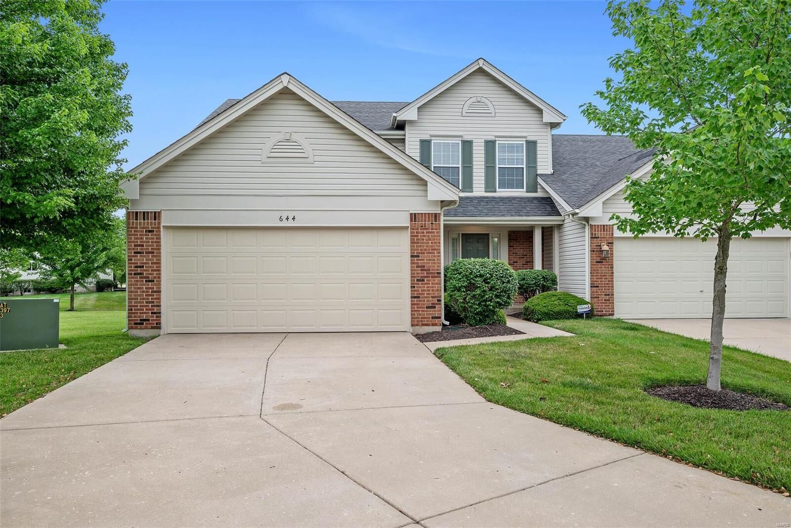 Property Photo:  644 Hawk Run Drive  MO 63368 