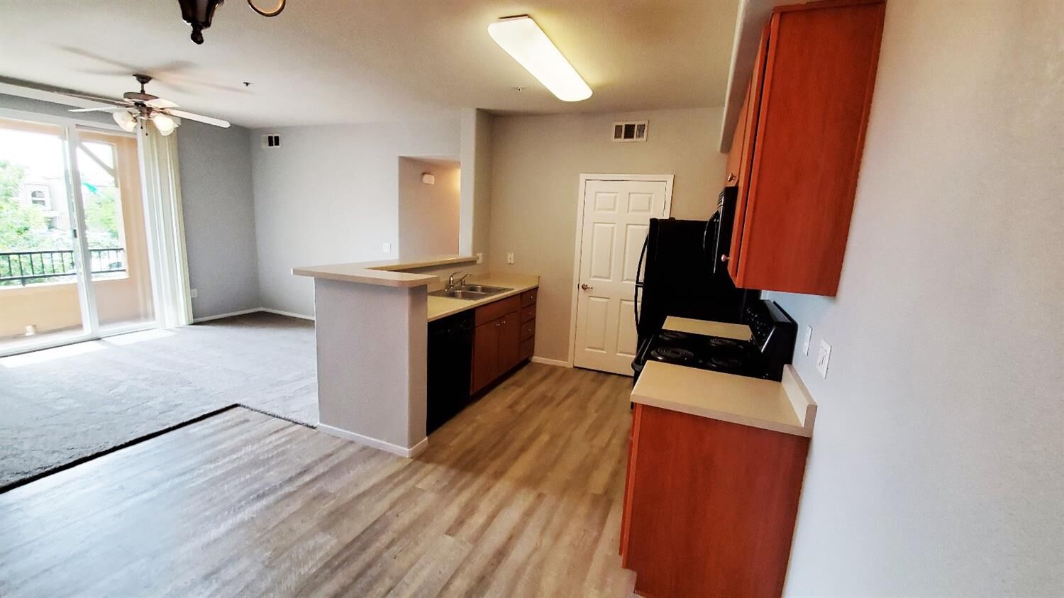 Property Photo:  1250 Whitney Ranch Parkway 221  CA 95765 
