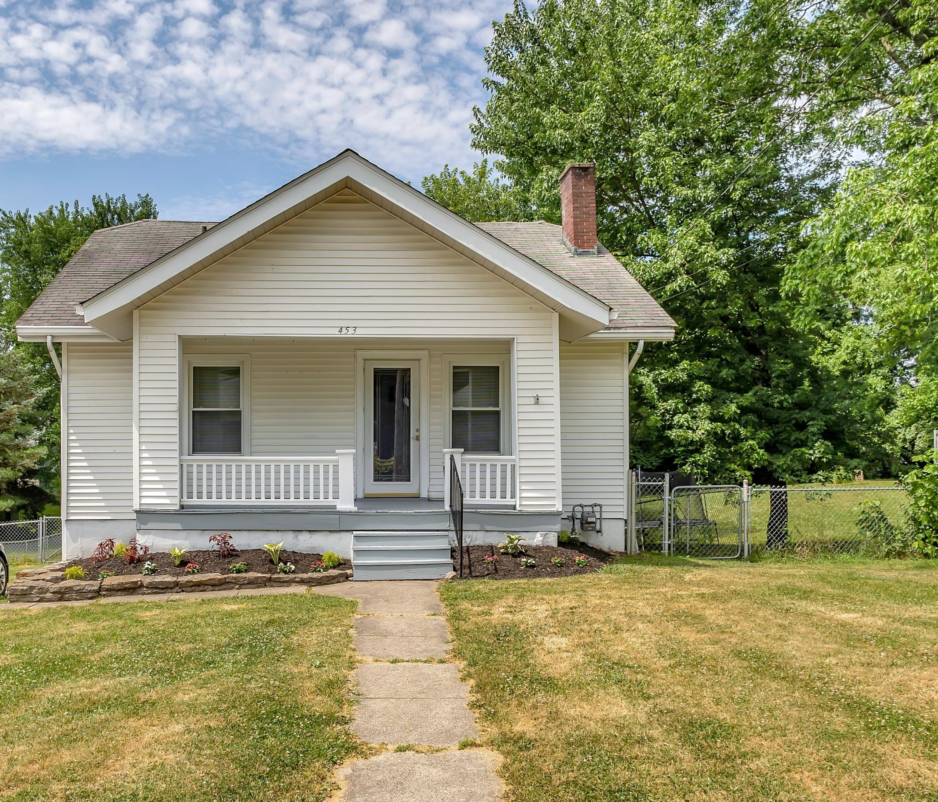 Property Photo:  453 Erlanger Road  KY 41018 