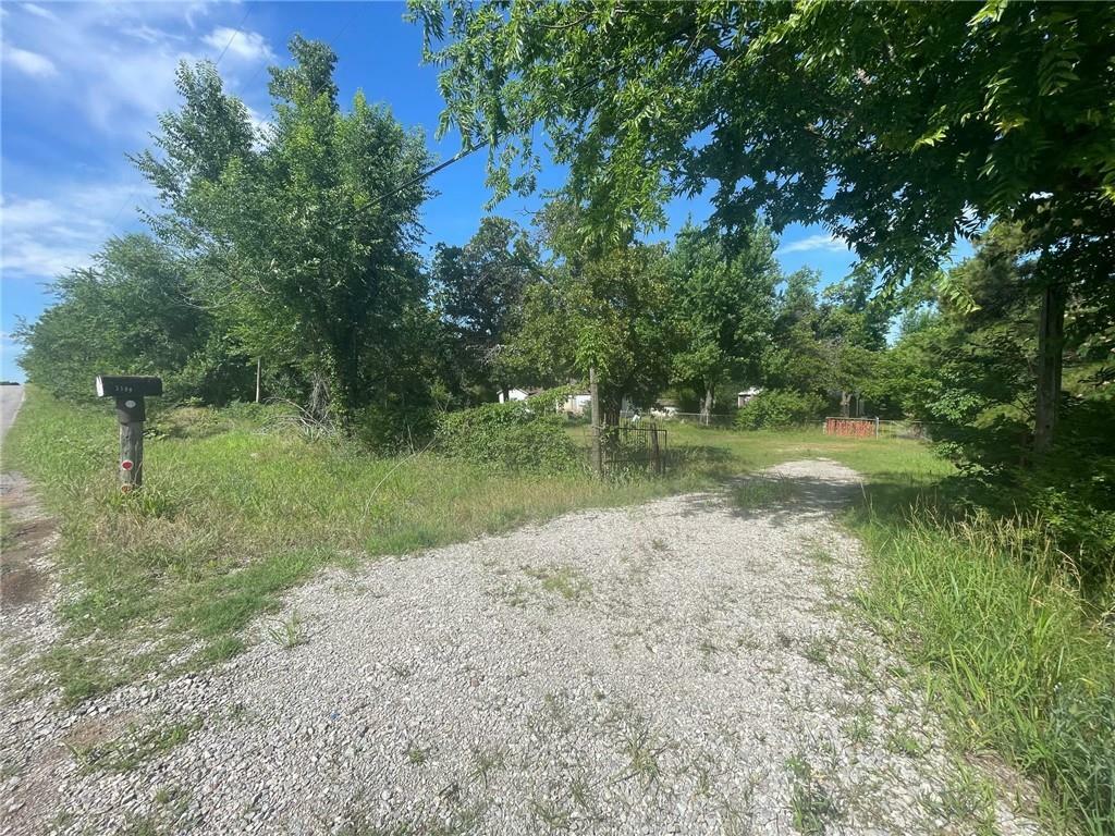 Property Photo: 3309 S Henney Road OK 73020