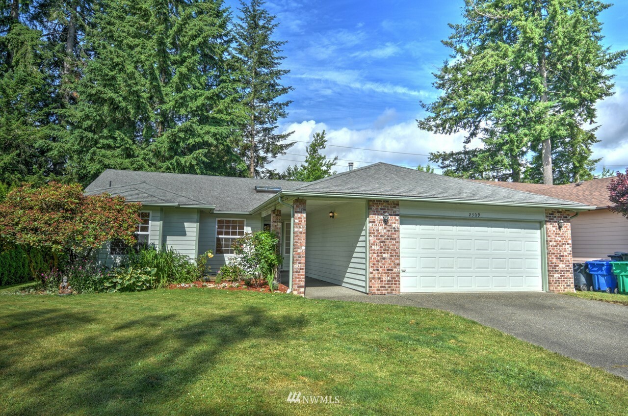 Property Photo:  2309 Woodfield Loop SE  WA 98501 