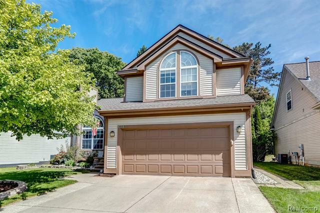 Property Photo: 6464 Lake Meadow Drive MI 48327