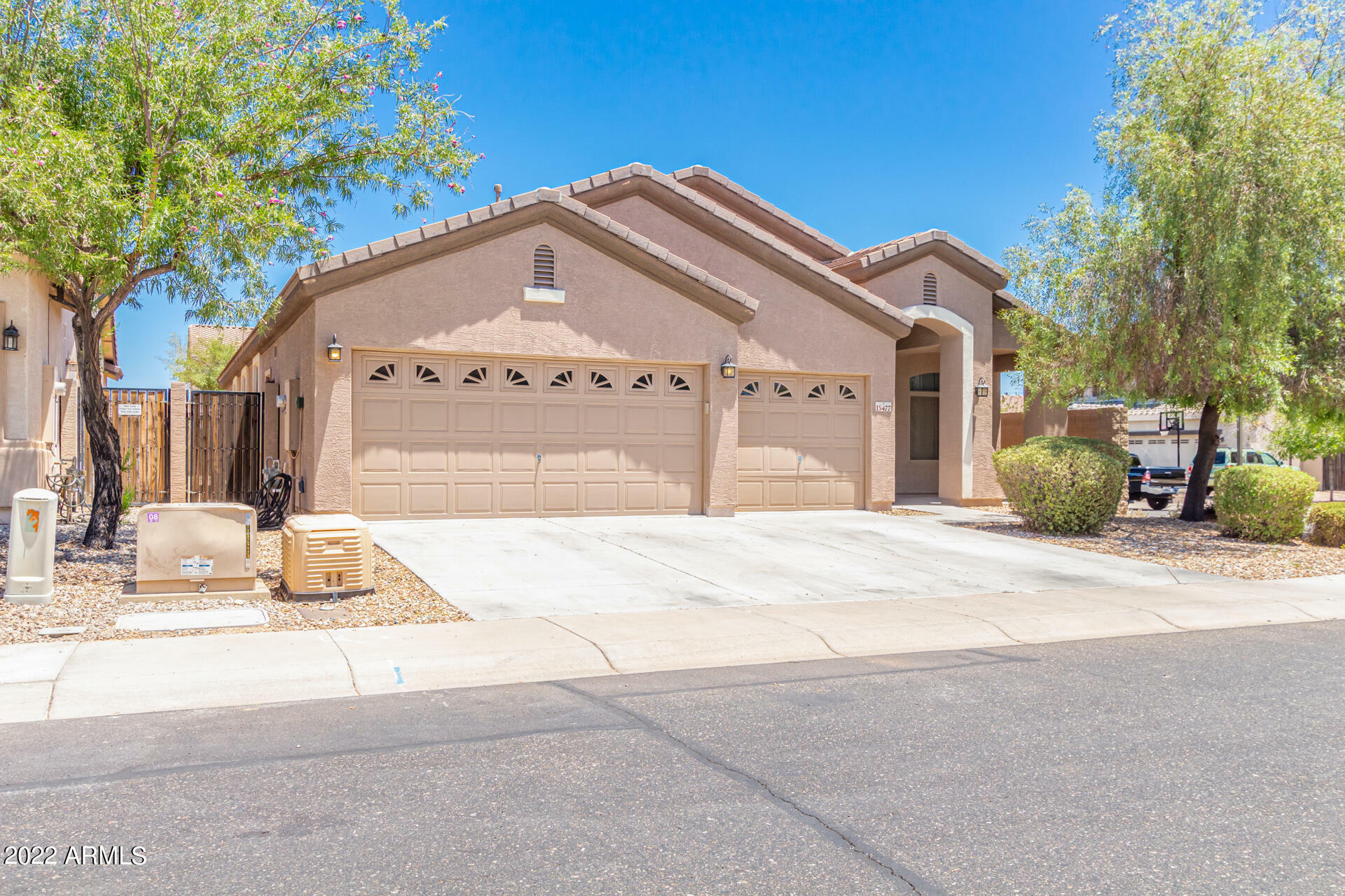 Property Photo: 15477 N 181st Drive AZ 85388