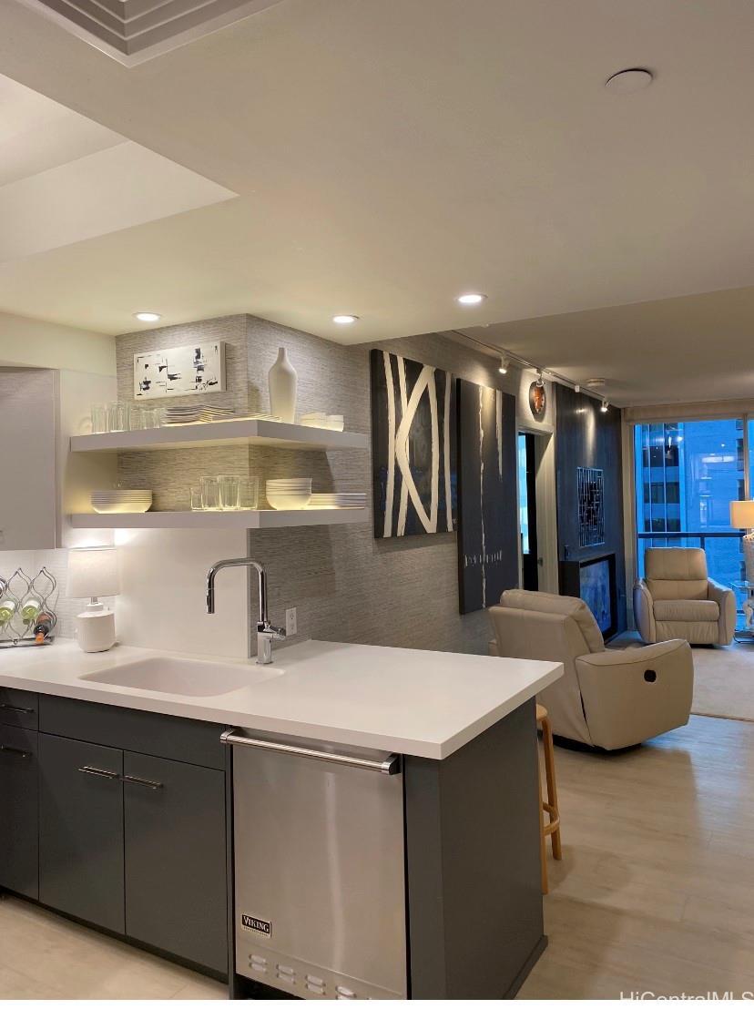 Property Photo: 1837 Kalakaua Avenue 807 HI 96815