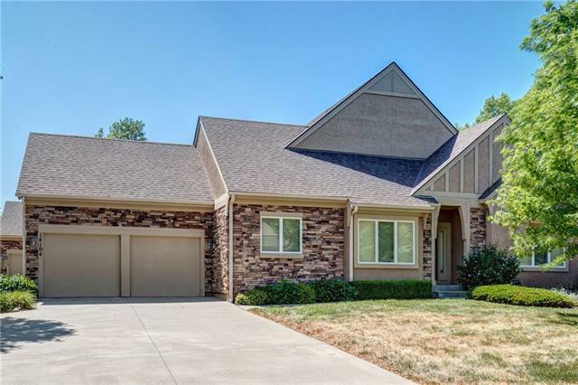 Property Photo: 14104 S Summit Street KS 66062