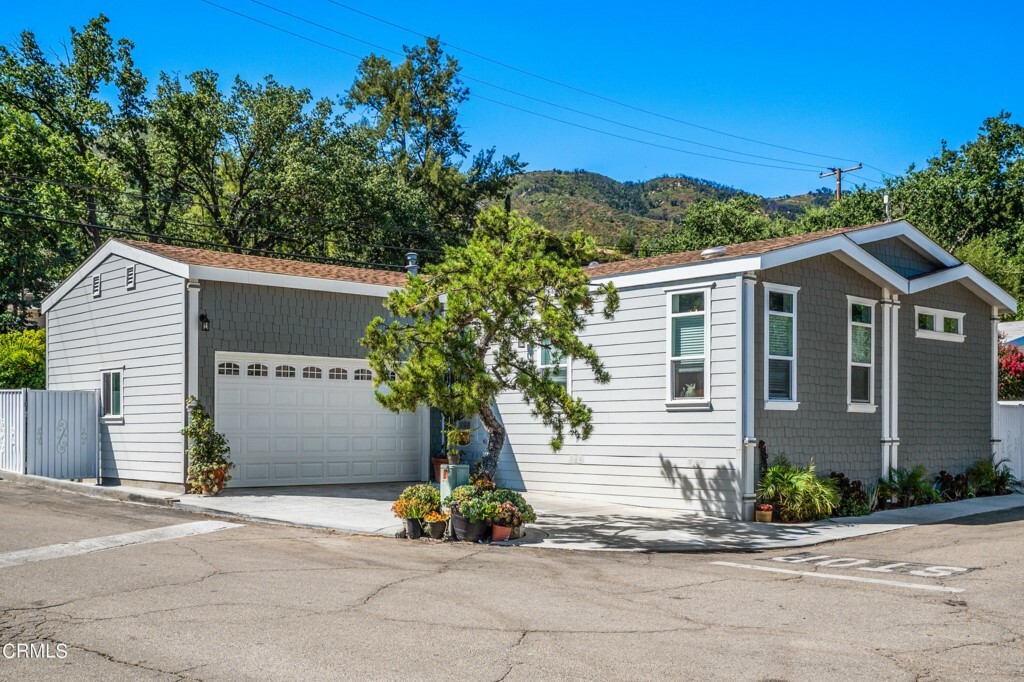 30473 Mulholland Highway 49  Agoura Hills CA 91301 photo