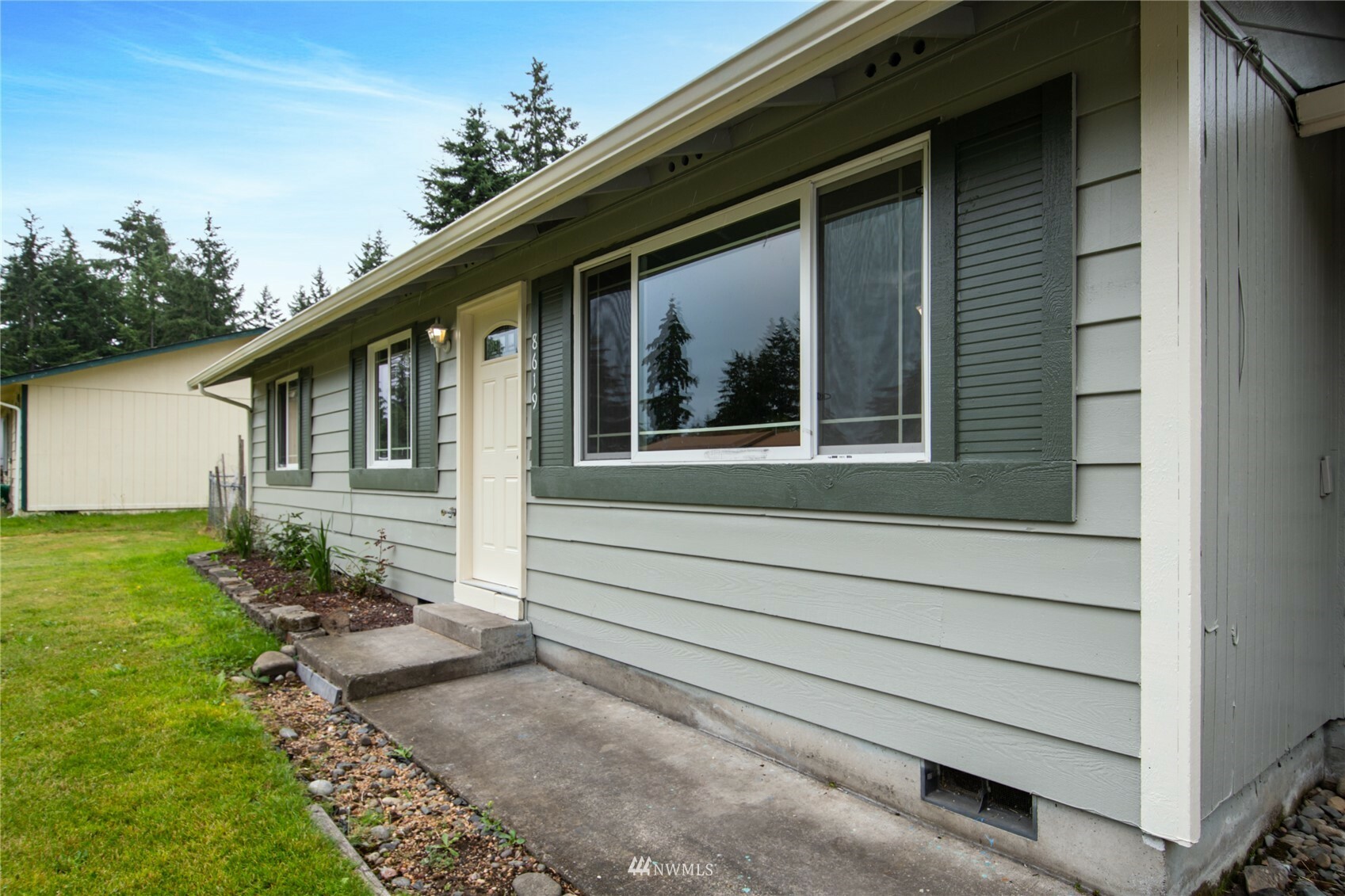 Property Photo:  8619 9th Street SE  WA 98513 