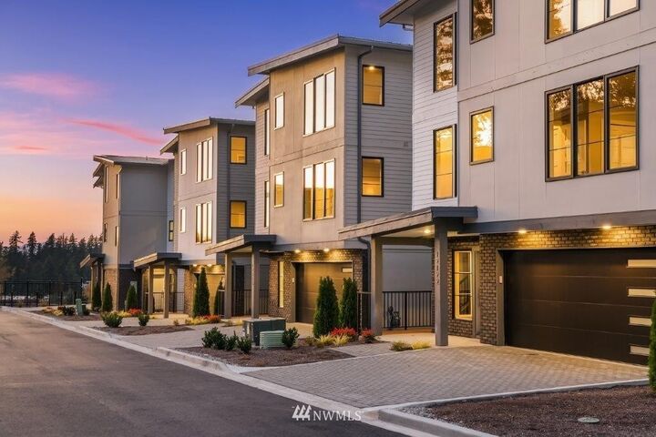 12116 NE 109th Way  Kirkland WA 98033 photo