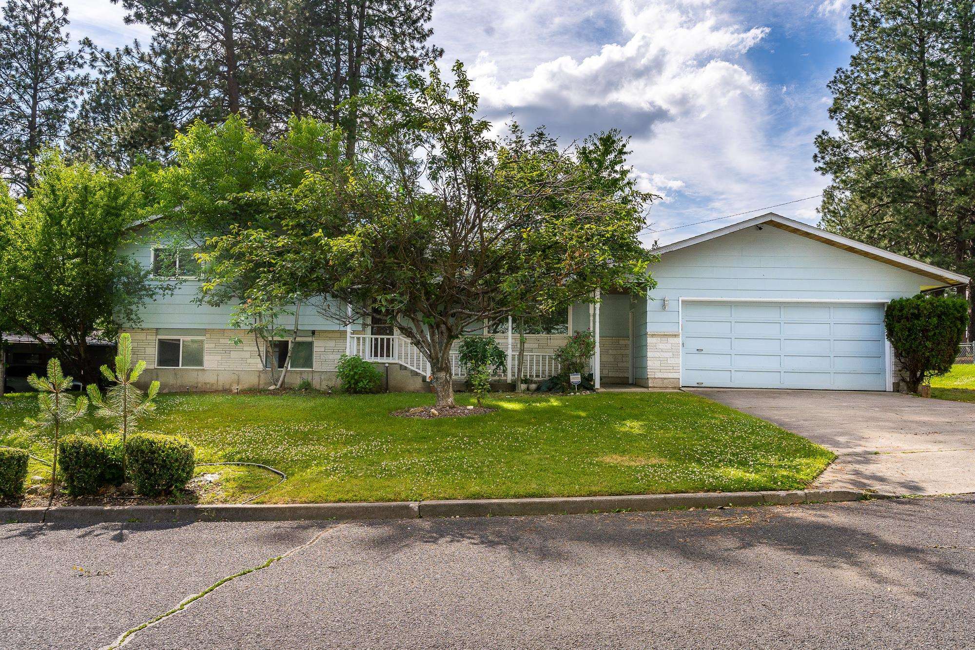 Property Photo:  13701 E Redlin Dr  WA 99216 