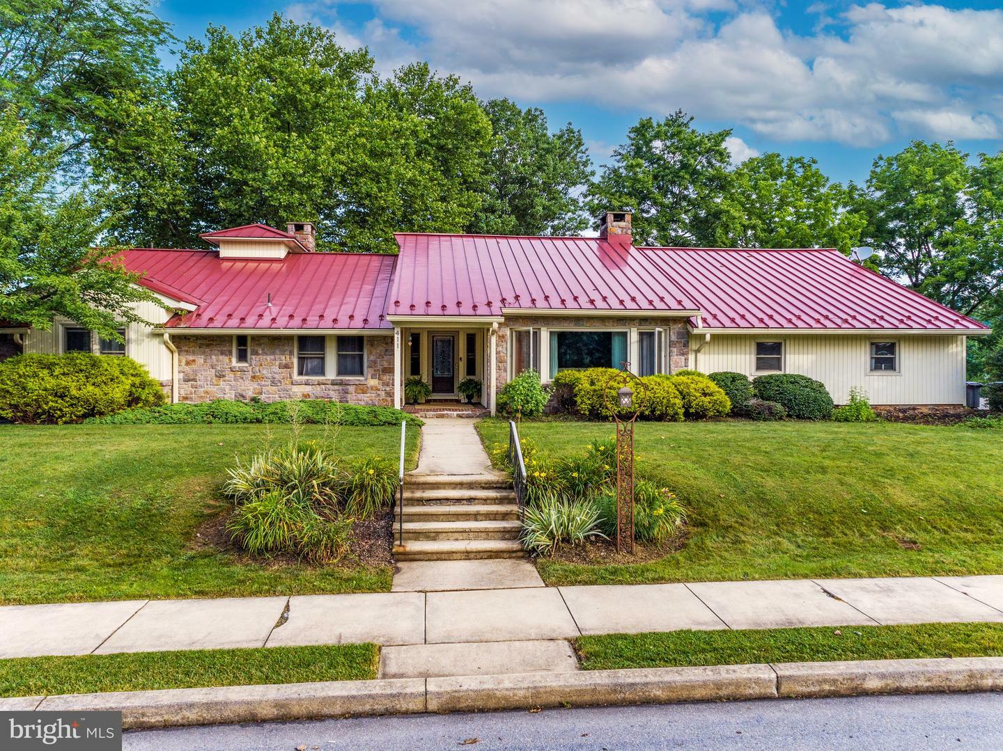Property Photo: 411 Highland Avenue PA 19530