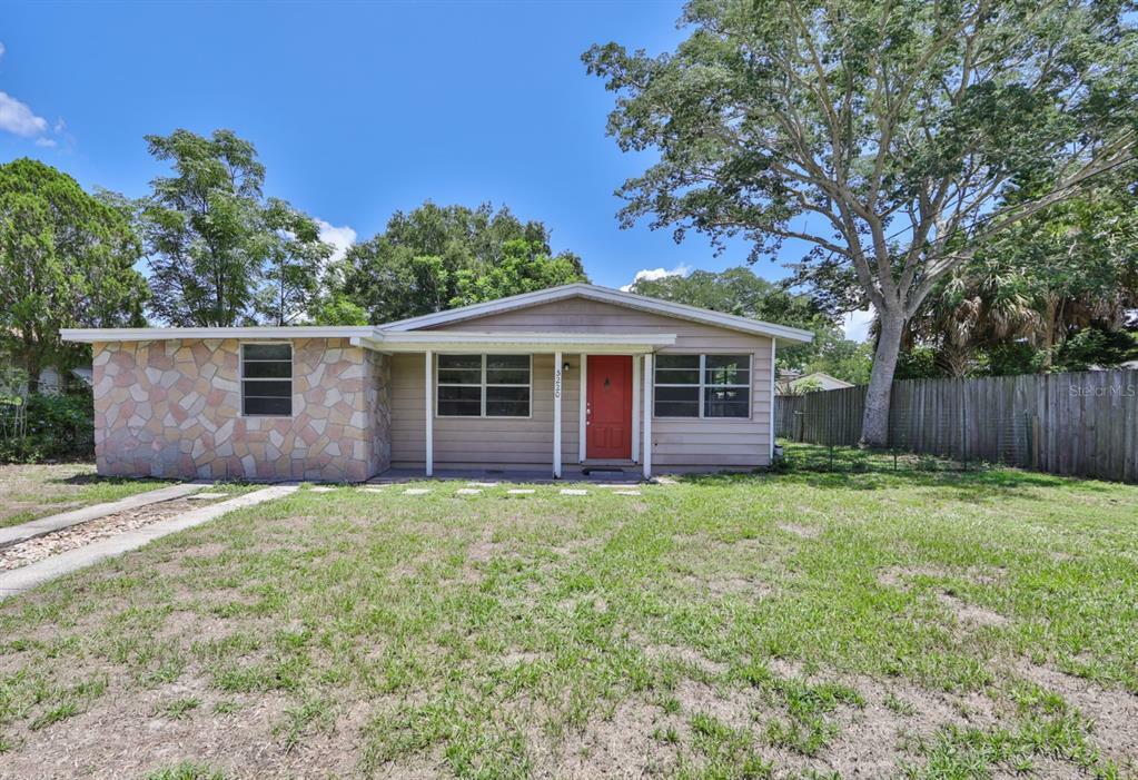 Property Photo:  5220 S Sherwood Avenue  FL 33611 