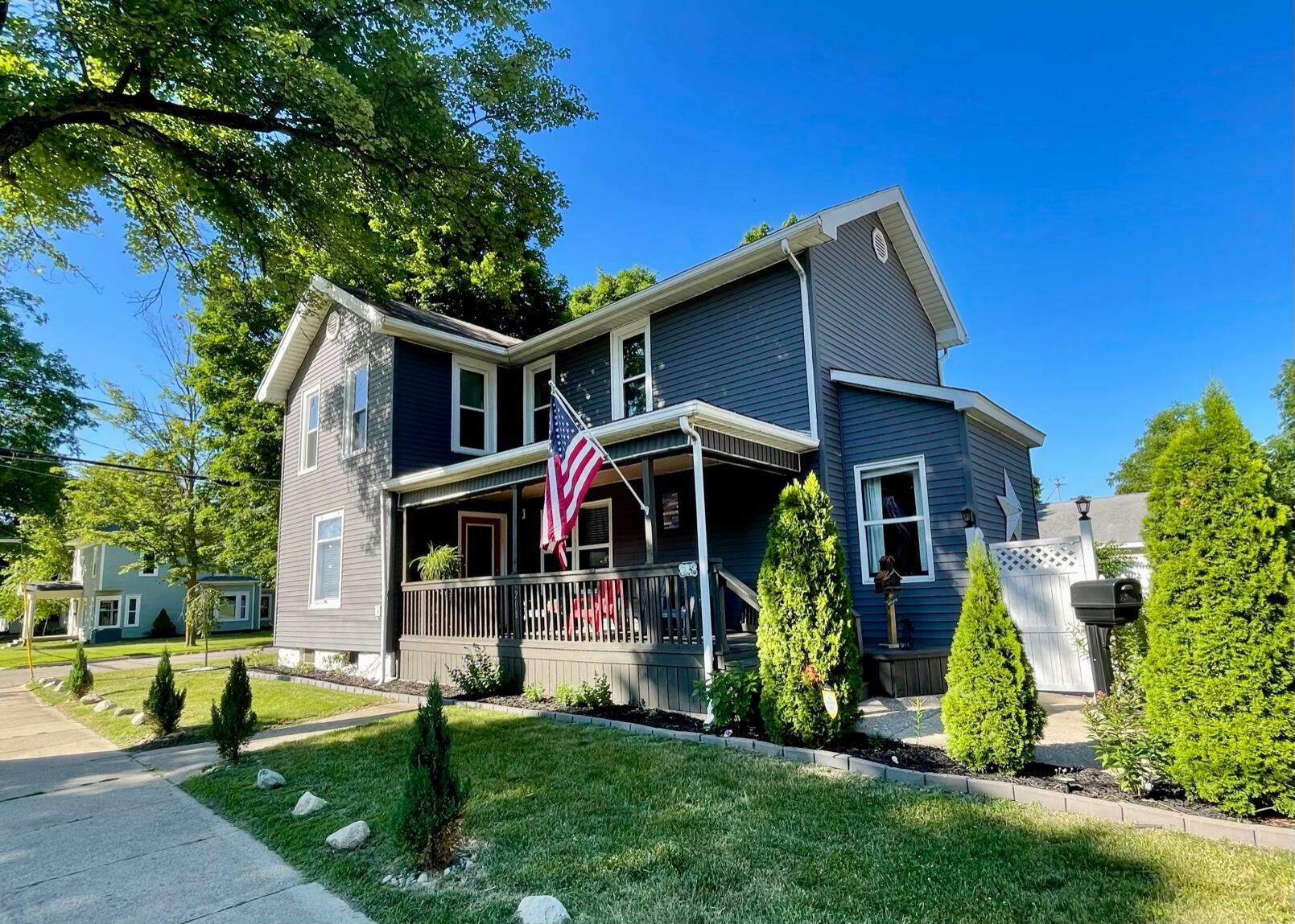 Property Photo:  208 Evans Street  MI 49250 