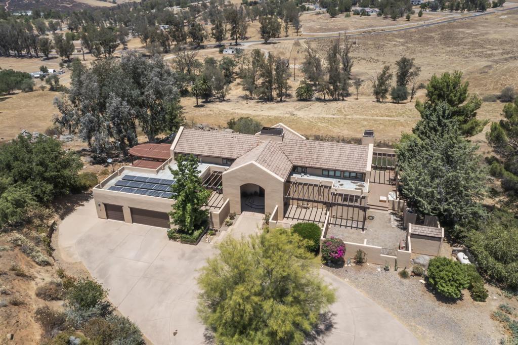 25106 Oakana Road  Ramona CA 92065 photo